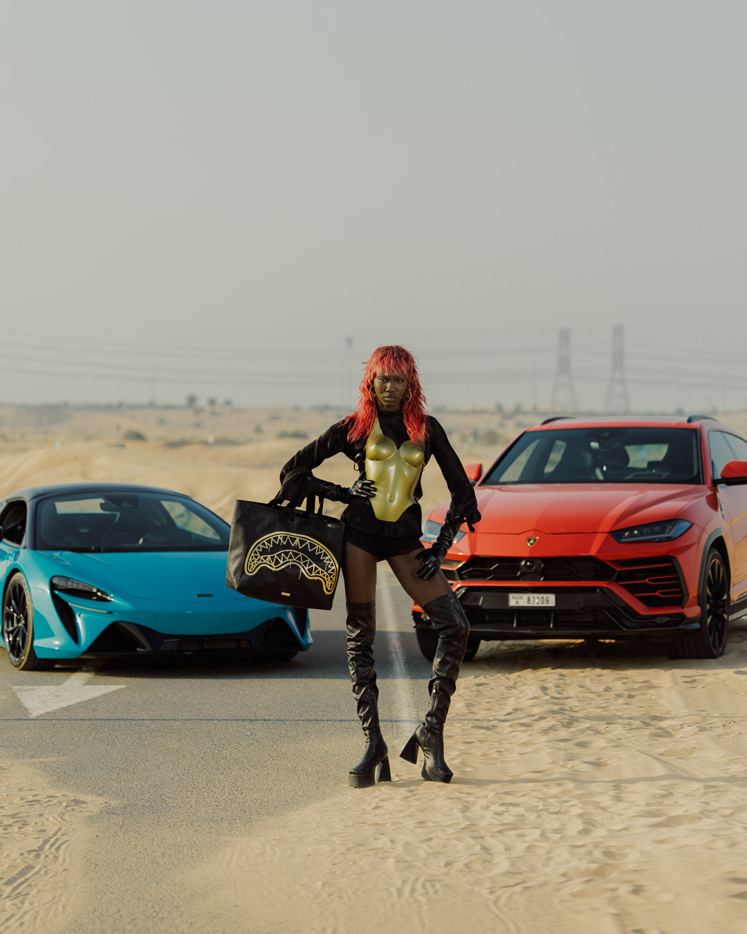 GOLD FANG BEACH TOTE